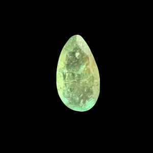 سنگ زینتی زمرد دوست خوب مدل E793