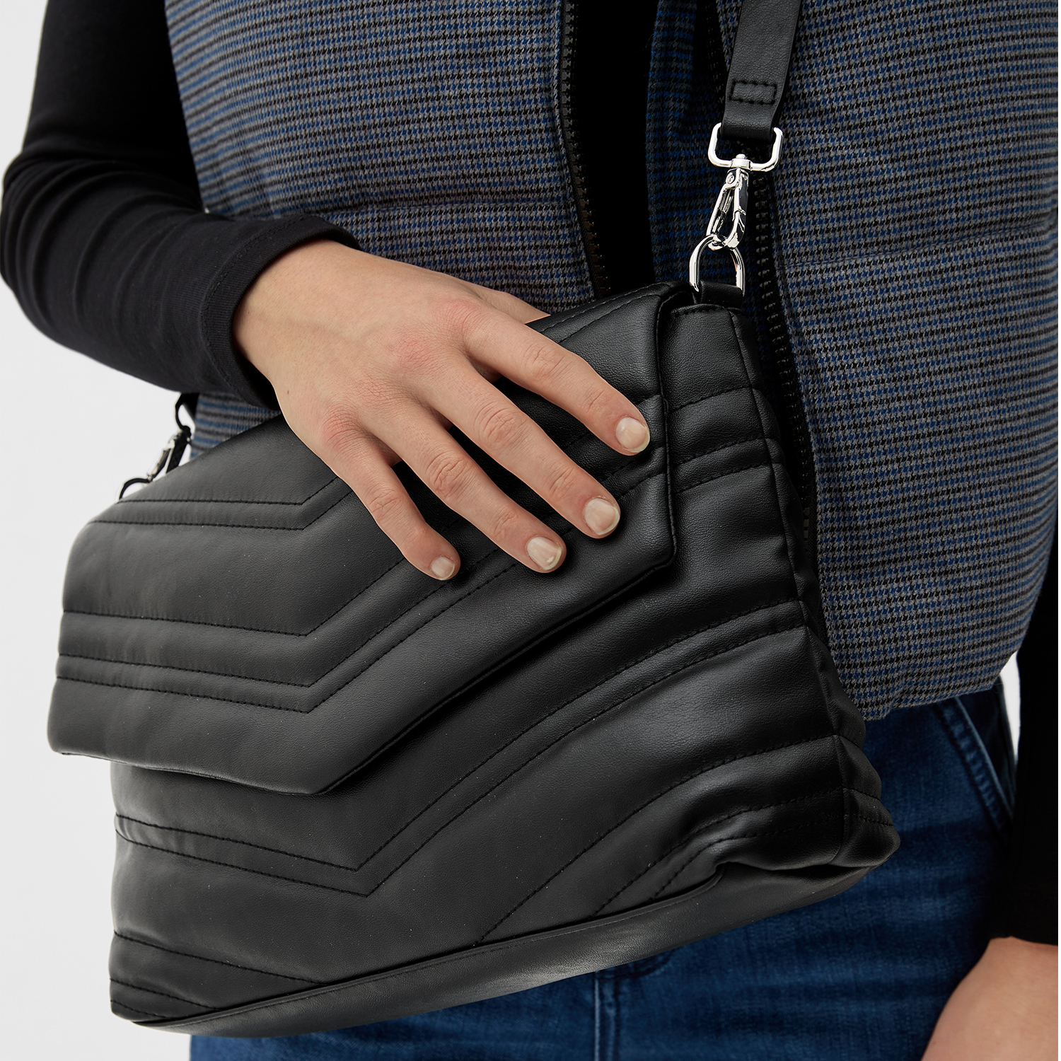 کیف دوشی زنانه اس.اولیور مدل 201.10.2Q4.30.300 -  - 2