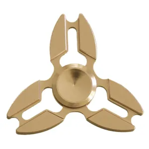 اسپینر دستی مدلThree Styled Blades