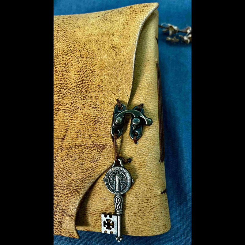 دفتر یادداشت 100 برگ مدل رز کد 01