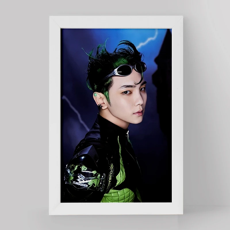 تابلو خندالو مدل کی گروه شاینی Shinee کد 21339