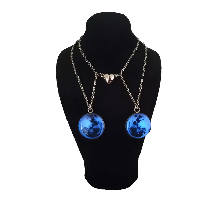 گردنبند زنانه بلوط نارنجی مدل شب تاب دوستی مجموعه دو عددی