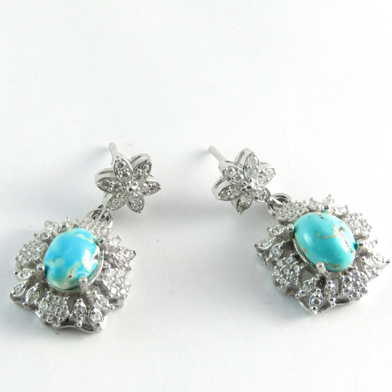 نیم ست نقره زنانه کد AV024-2 نیم ست نقره زنانه کد AV024-2