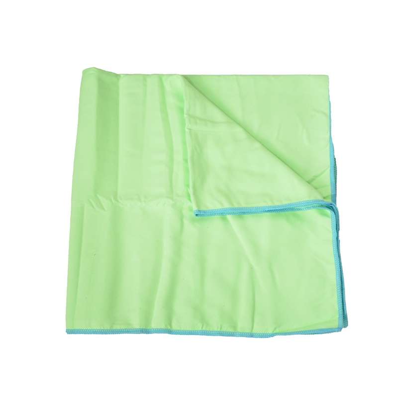 حوله استخری مدل میکرو فایبر سایز 140x70 سانتی متر