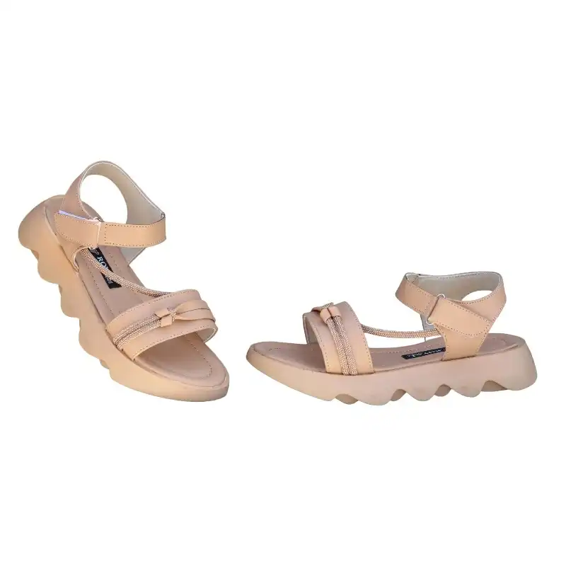 صندل زنانه مدل آیلین نگینی رنگ نسکافه ای