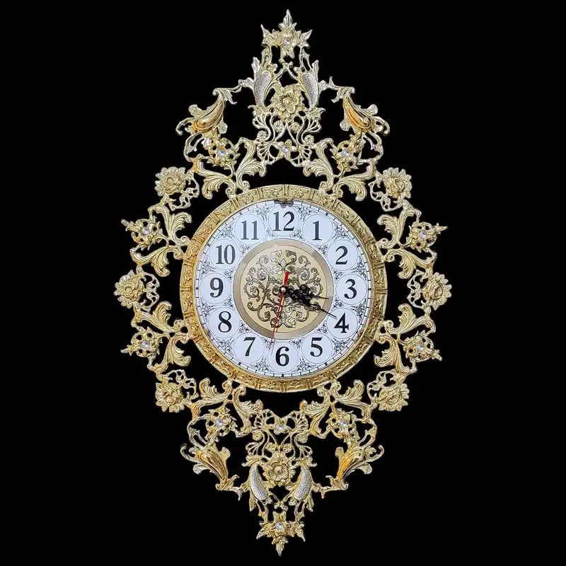 ساعت برنجی مدل لیا