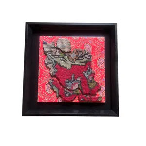 تابلو فرش دستباف طرح ایران کد ۲۵