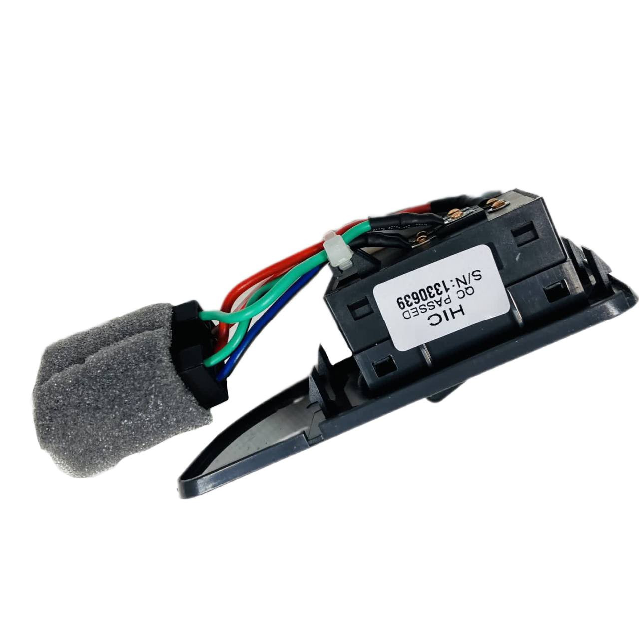 کلید شیشه بالابر تک پل اچ آی سی کد 4062 مناسب برای پراید 141