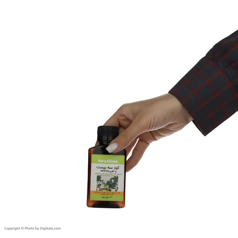 عکس شماره 3 : کود تقویتی مایع 20-20-20 و آهن مدل k-12 حجم 120 میلی لیتر