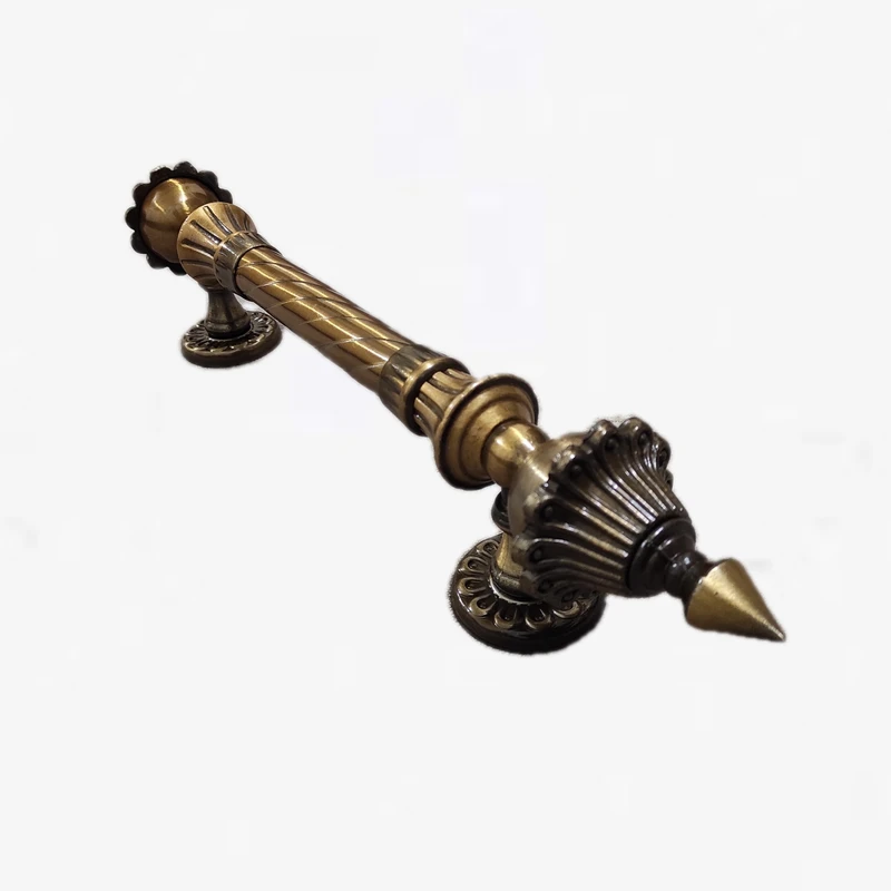 عکس شماره 2 : دستگیره حیاطی مدل سلطنتی