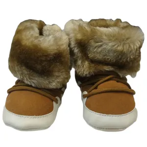 پاپوش نوزادیPve walker shoes مدل MC960
