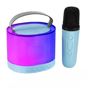 اسپیکر بلوتوثی قابل حمل مدل K52 به همراه میکروفون بی سیم