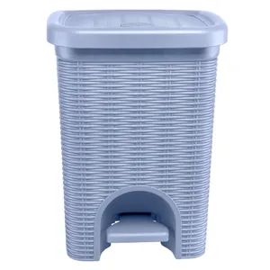سطل زباله پدالی استفان پلاست مدل 3010 ظرفیت 6 لیتر
