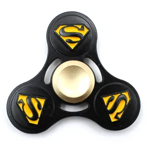 اسپینر دستی مدل Super man