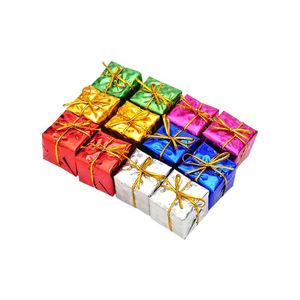 نقد و بررسی آویز درخت کریسمس سورتک مدل جعبه کادو بسته 12 عددی توسط خریداران