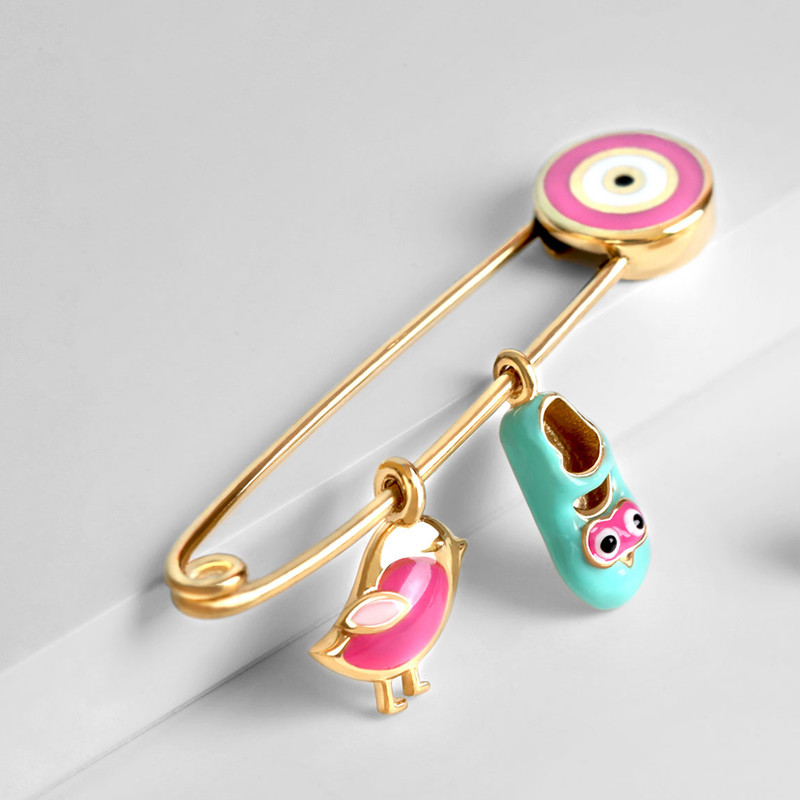 سنجاق سینه طلا 18 عیار دخترانه کیا گالری مدل KN003 سنجاق سینه طلا 18 عیار دخترانه کیا گالری مدل KN003