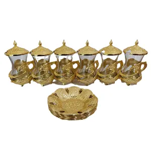 سرویس چای خوری 18 پارچه طرح گلبرگ 