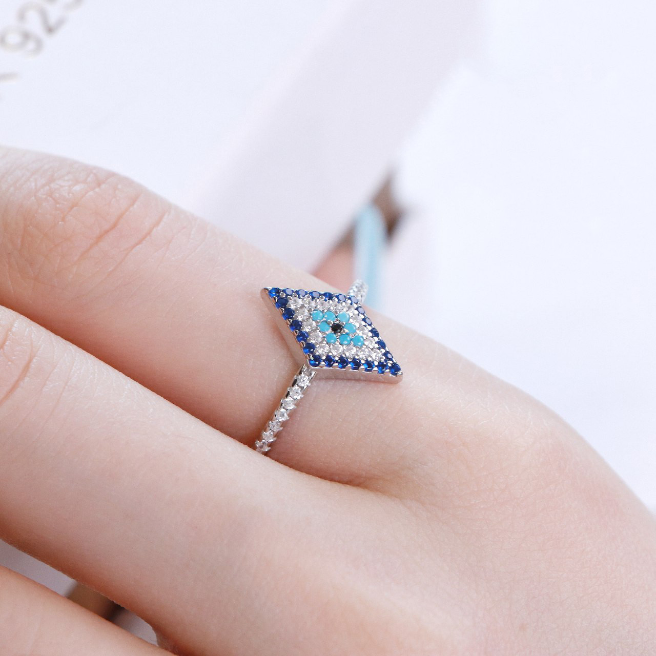 انگشتر نقره زنانه جی تی ای مدل چشم نظر انگشتر نقره زنانه جی تی ای مدل چشم نظر