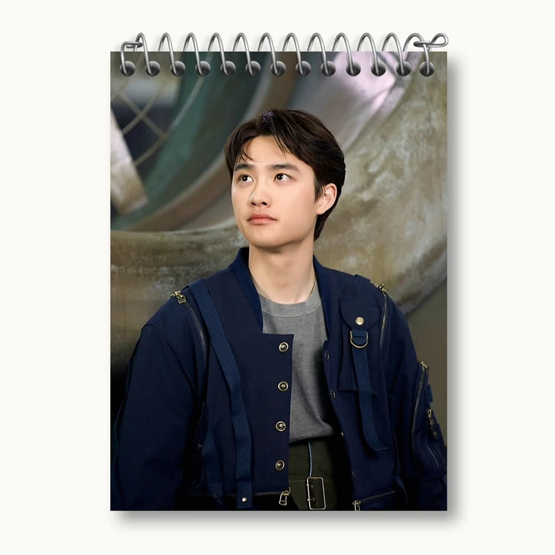 دفتر یادداشت 50 برگ خندالو مدل دی او گروه اکسو EXO کد 13378