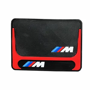 پد نگهدارنده موبایل خودرو مدل داشمت M-LINE