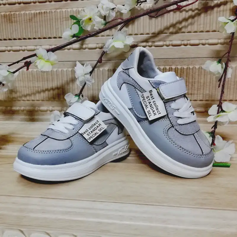 کفش مخصوص پیاده روی بچگانه مدل K652