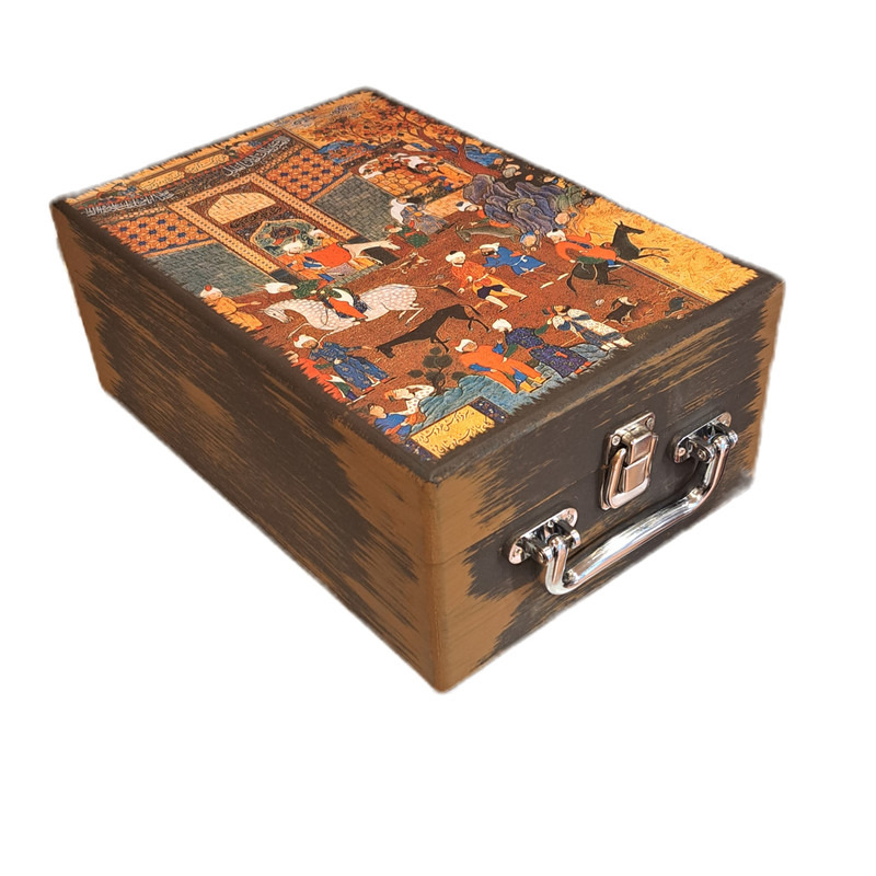 جعبه هدیه چوبی مدل چمدان طرح نگاره کد WSV002