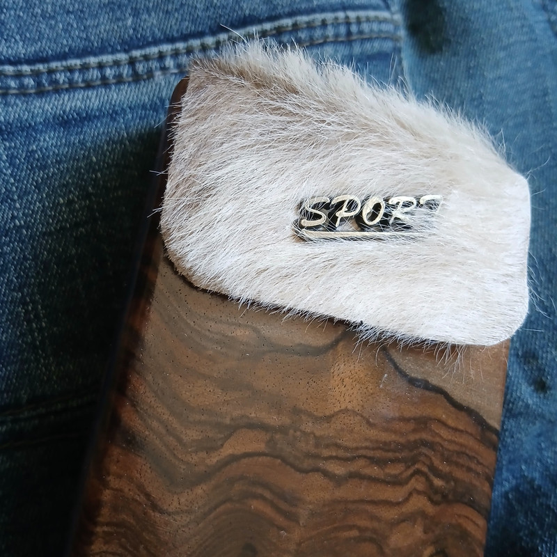 جعبه سیگار                                          مدل چوبی                                       کد jk1