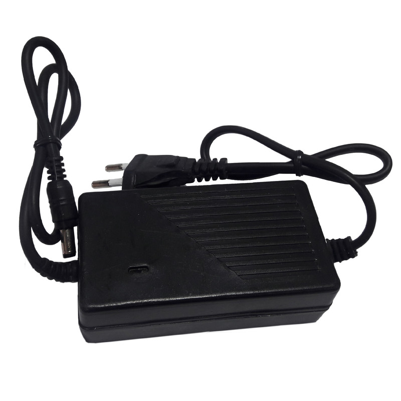 آداپتور 12 ولت 2 آمپر هرتز مدل CHST-122000 آداپتور 12 ولت 2 آمپر هرتز مدل CHST-122000