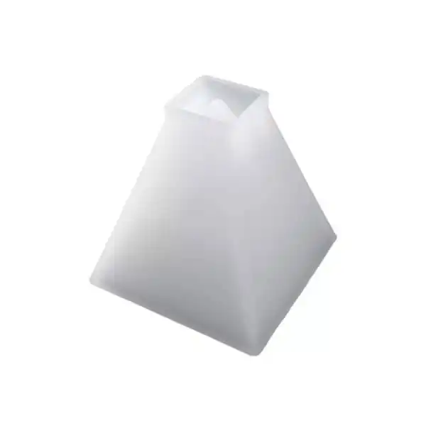 قالب رزین مدل هرم کد 02