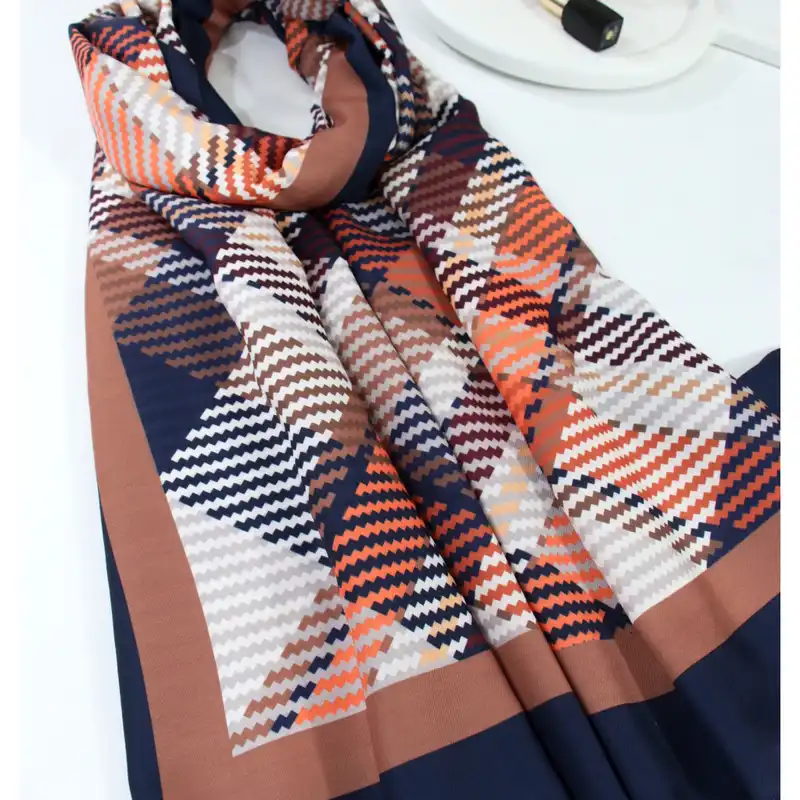 شال زنانه مدل موهر مزونی جدید طرح چهارخونه کد A-2832