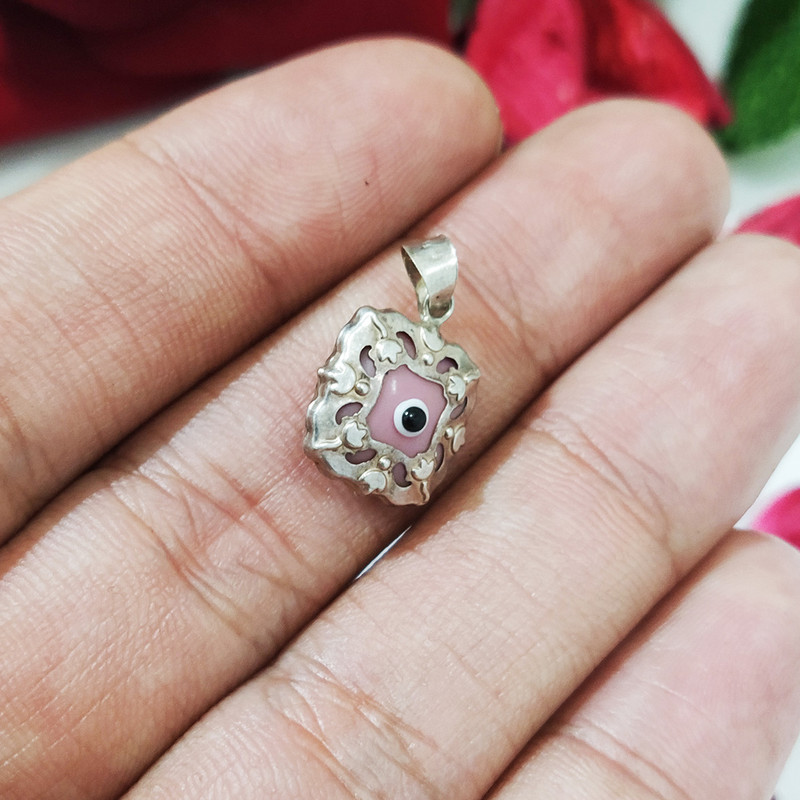 آویز گردنبند نقره زنانه سلین کالا مدل چشم زخم ce-As101 آویز گردنبند نقره زنانه سلین کالا مدل چشم زخم ce-As101