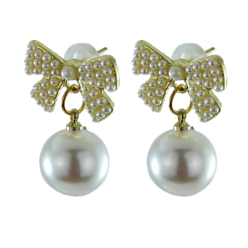 گوشواره زنانه مدل پاپیون کد G196 گوشواره زنانه مدل پاپیون کد G196