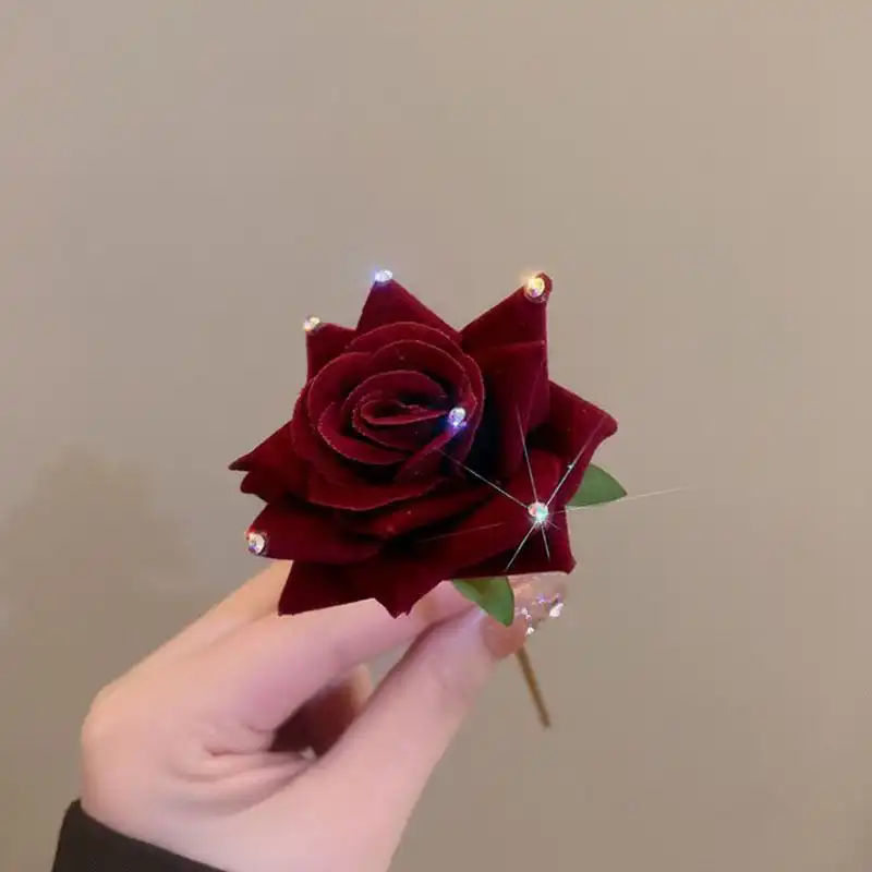 گیره مو زنانه مدل کانزاشی طرح گل