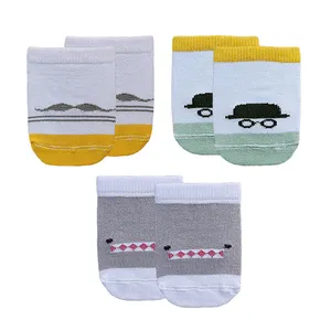 جوراب دخترانه ال سون مدل کیوت کد PH654 مجموعه 3 عددی