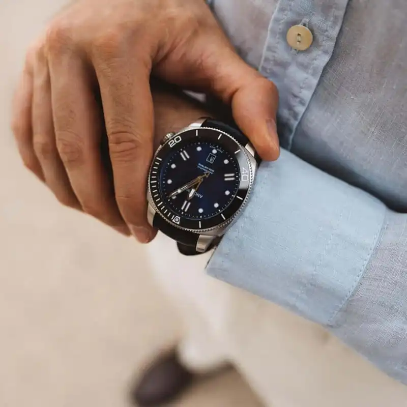 ساعت مچی عقربه‌ای مردانه آنونیمو مدل AM-1002.09.006.A03