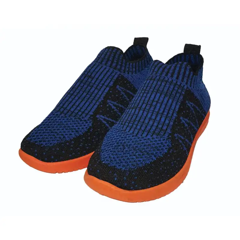 کفش راحتی پسرانه یانگ استایل مدل 10002