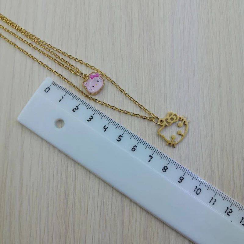 عکس شماره 7 : گردنبند دخترانه مدل کیتی طرح پیشی کد m0345