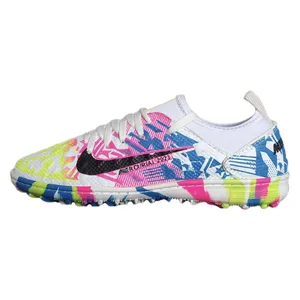 کفش فوتبال مدل چمن مصنوعی 