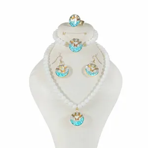 ست زنانه آلتین هنر طرح پروانه کد 10024