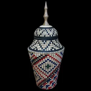 دکوری مدل چوبی سه نقش