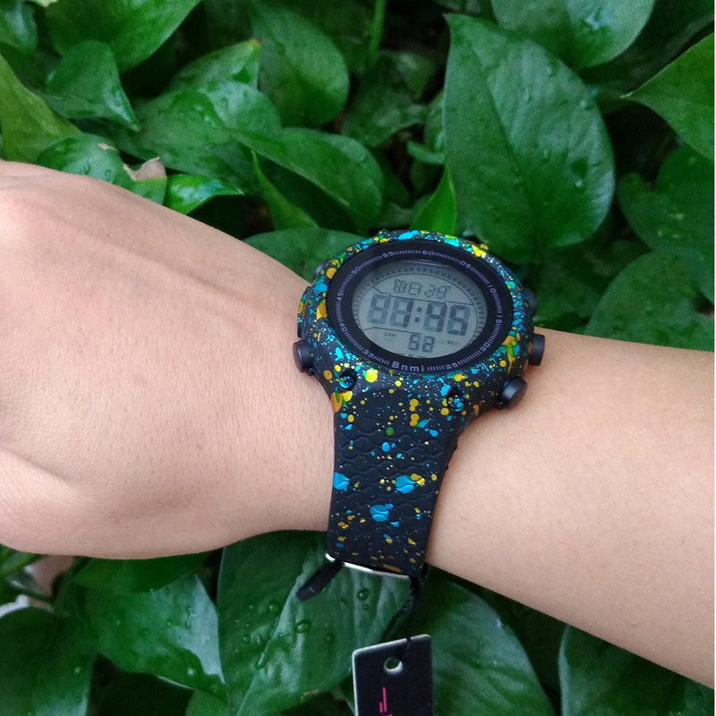 ساعت مچی دیجیتال پسرانه مدل BNMI آبرنگی کد 145 ساعت مچی دیجیتال پسرانه مدل BNMI آبرنگی کد 145