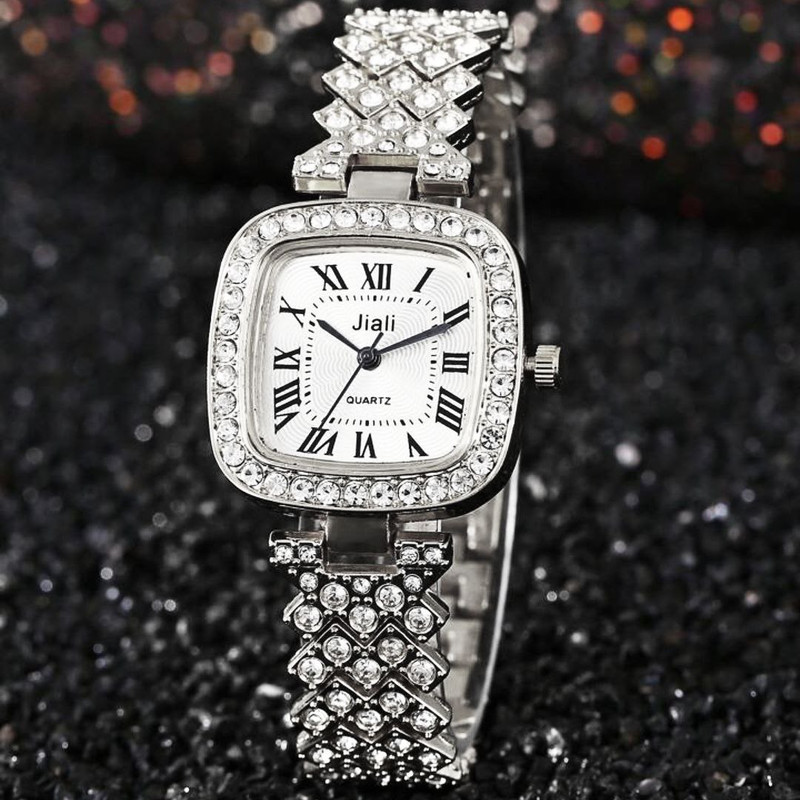 ساعت مچی عقربه ای زنانه مدل نگینی