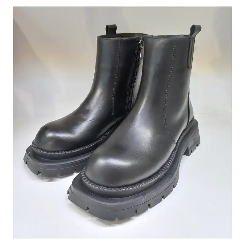 نیم بوت زنانه سرزمین چرم مدل 145339 رنگ مشکی