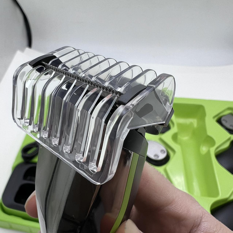 ماشین اصلاح موی بدن و سر و  صورت اچ تی سی مدل AT1208