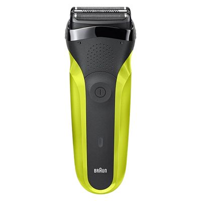 ماشین اصلاح موی صورت براون مدل S3 300BT با تیغه استیل پیشرفته، اصلاح فویلی، قابلیت اصلاح با شماره صفر، باتری شارژی، مدت زمان استفاده 30 دقیقه، همراه با 5 شانه کوتاهی ریش و شارژر