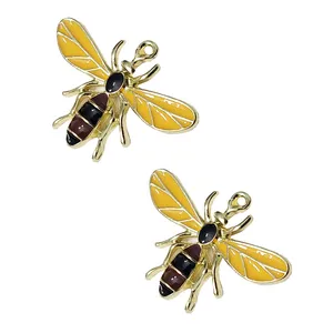 آویز گردنبند زنانه مدل زنبور کد 34 بسته 2 عددی