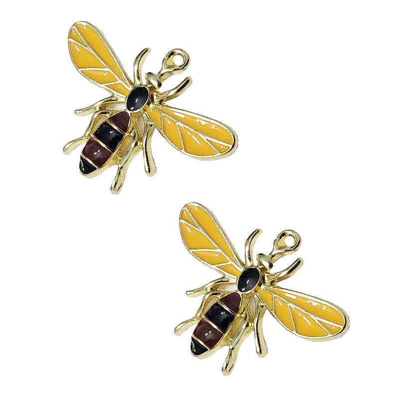 آویز گردنبند دخترانه مدل زنبور کد 1-34 آویز گردنبند دخترانه مدل زنبور کد 1-34