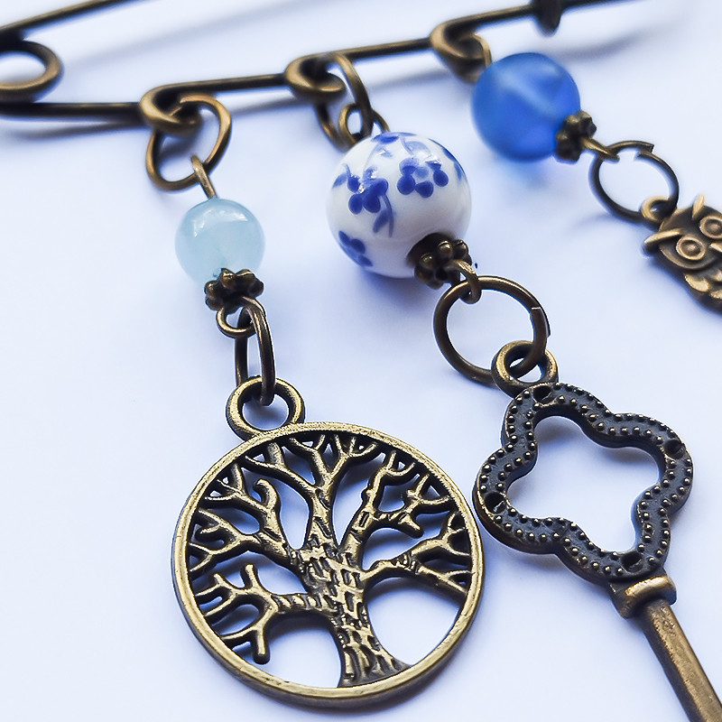 سنجاق سینه زنانه مدل لوفوتن