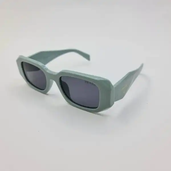 عینک آفتابی  مدل مستطیلی سه بعدی