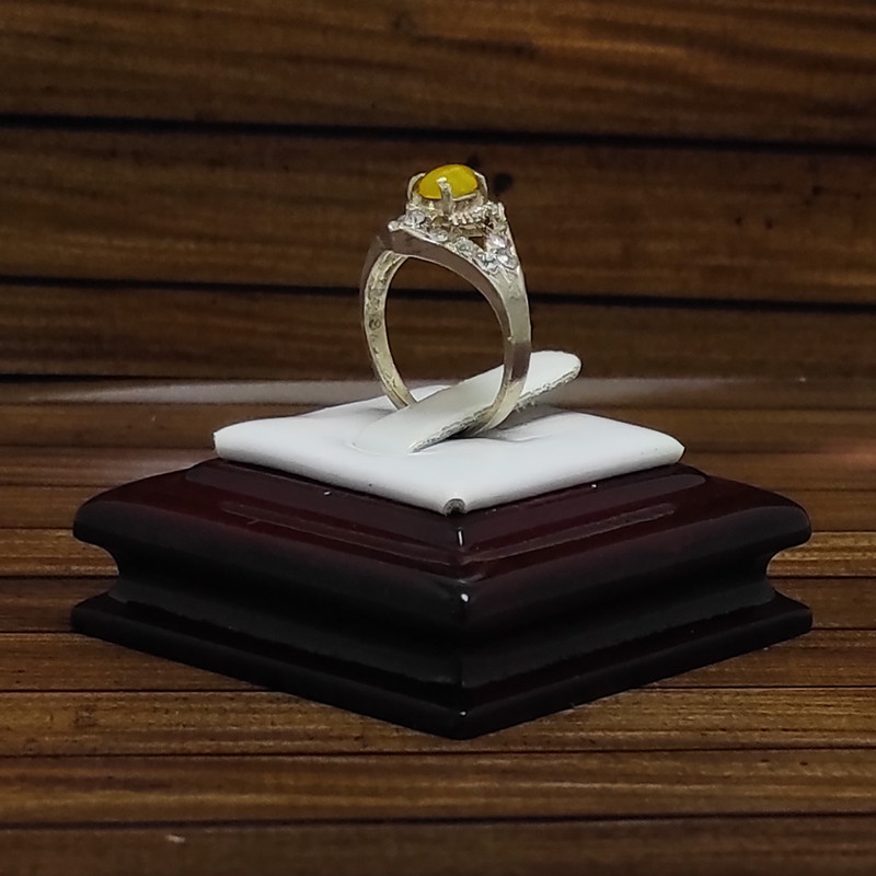 انگشتر نقره زنانه سلین کالا مدل شرف الشمس طبیعی کد Mps-7 انگشتر نقره زنانه سلین کالا مدل شرف الشمس طبیعی کد Mps-7